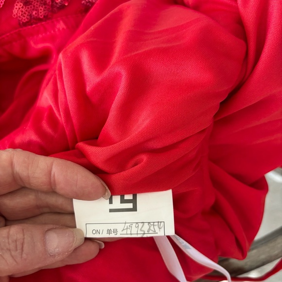 NWOT Long Red Dress with Sequins Long Sleeve Size L/14 - Picture 8 of 11